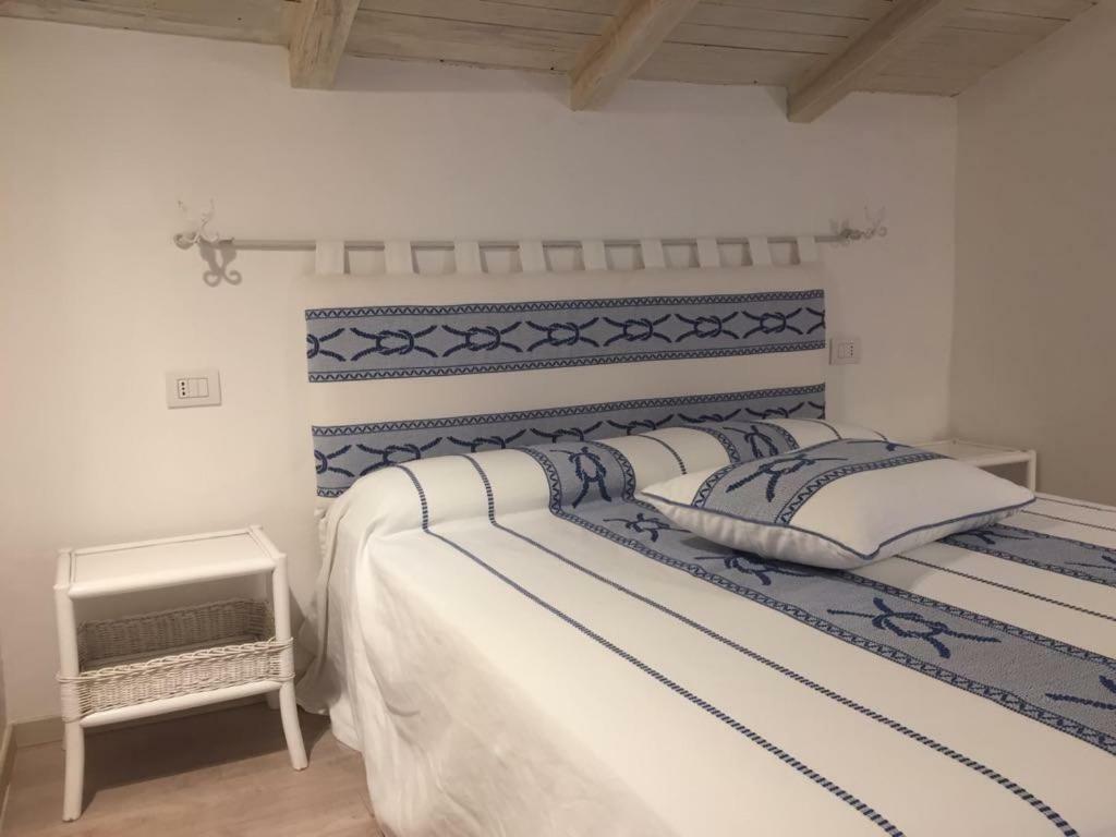 Blue Portrait House Apartment Голфо Аранчи Екстериор снимка