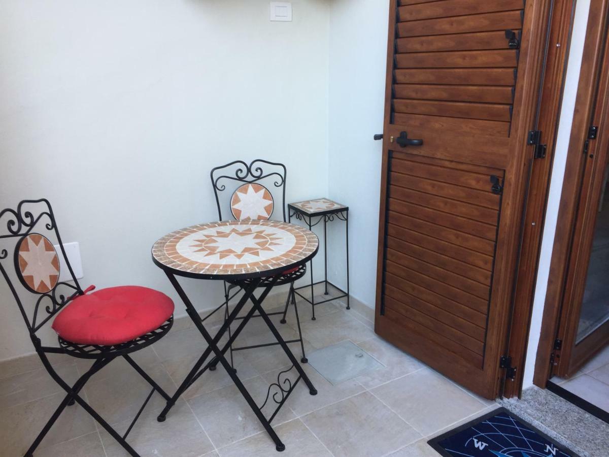 Blue Portrait House Apartment Голфо Аранчи Екстериор снимка